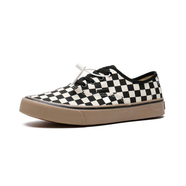 Tessellated low-top canvas shoes-vt76